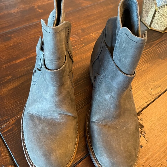 PLDM by Palladium weathered black bootie with buckle - Picture 4 of 5